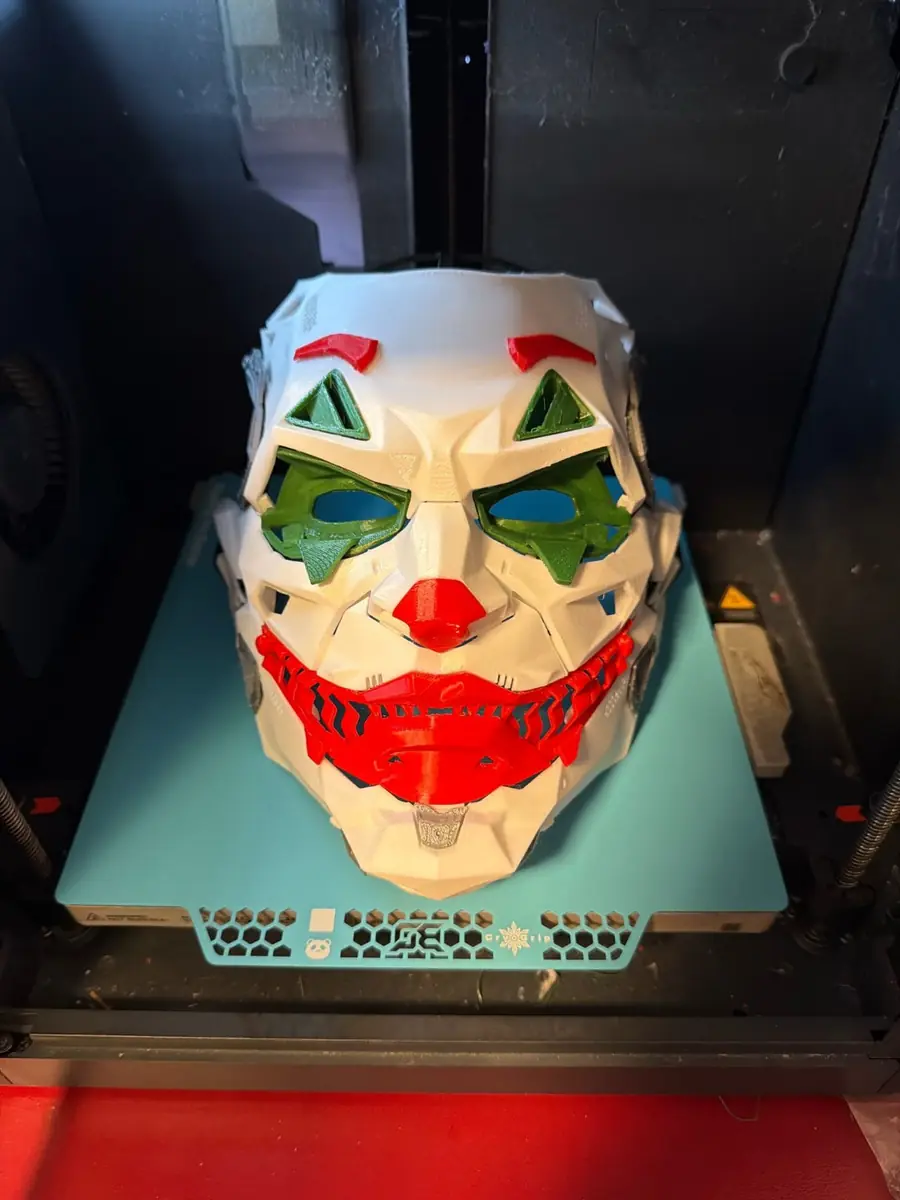 Model decorativ multicolor realizat prin printare 3D